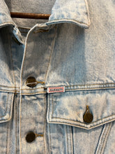 Load image into Gallery viewer, Vintage Guess Jeans Cropped Jean Jacket (WS)