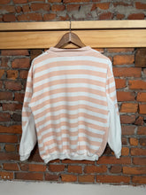Load image into Gallery viewer, Vintage 80s Striped Novelty Sweatshirt (WS)