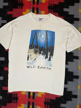 Load image into Gallery viewer, Vintage 90s Wild Earth Wolves Shirt (XL)