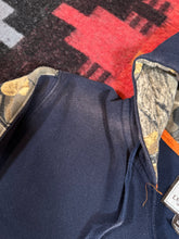 Load image into Gallery viewer, 2000s Legendary Whitetails Camo Hoodie (M)