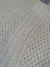 Load image into Gallery viewer, Vintage Oak Hall Heavyweight Knit Sweater (L)