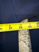 Load image into Gallery viewer, Vintage Autumn Crewneck (M)