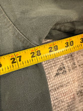 Load image into Gallery viewer, Vintage 1996 Fools Rush In Movie Cast Film Crew Jacket (XL)