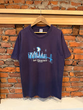 Load image into Gallery viewer, Vintage 90s San Francisco Skyline Shirt (L/XL)