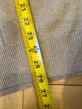 Load image into Gallery viewer, Vintage 80s Orvis by Jacques DeLoux Knit Sweater Vest (M)