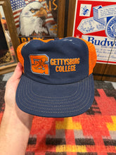 Load image into Gallery viewer, Vintage 80s Gettysburg College Trucker