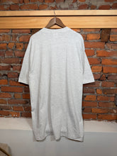 Load image into Gallery viewer, Vintage 90s Arizona Tea Strawberry Punch Shirt (2XL)