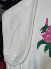 Load image into Gallery viewer, Vintage Pink Flower Collared Crewneck (M)