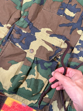 Load image into Gallery viewer, Vintage 70s Redhead Camo Jacket (L)