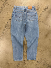 Load image into Gallery viewer, Vintage 1994 Levi’s 551 Jeans(30x28)