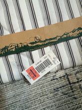 Load image into Gallery viewer, Vintage Deadstock Sears Roebucks Dress Shirt (M)