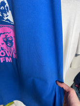 Load image into Gallery viewer, Vintage 90s Hypnotize The Chicken Radio Cutoff Tee (2XL)