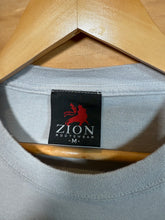 Load image into Gallery viewer, 2000s Zion Jimi Hendrix Tee (M)