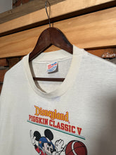 Load image into Gallery viewer, Vintage 1994 Disneyland Pigskin Classic OSU Vs Fresno Football Game Tee (2XL)