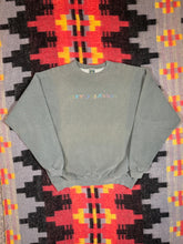 Load image into Gallery viewer, Vintage 90s Winnipesaukee Embroidered Crewneck (XL)