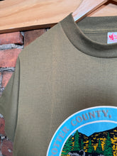 Load image into Gallery viewer, Vintage Gods Country Bear Tee (S)