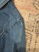 Load image into Gallery viewer, Vintage 70s Levi’s Orange Tab Western Stitched Jean Jacket (WS)(Flaw)