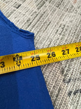 Load image into Gallery viewer, Vintage 90s Hypnotize The Chicken Radio Cutoff Tee (2XL)