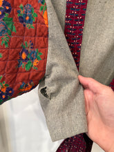 Load image into Gallery viewer, Vintage Women’s Quilted Front Tie Shirt (WM)