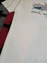 Load image into Gallery viewer, Vintage The Far Side Shark Nerds Shirt (L)