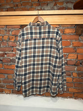 Load image into Gallery viewer, Vintage 80s Jack Frost Green and Tan Flannel (XL)
