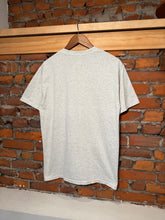 Load image into Gallery viewer, Vintage So Many Books, So Little Time T-Shirt(M)
