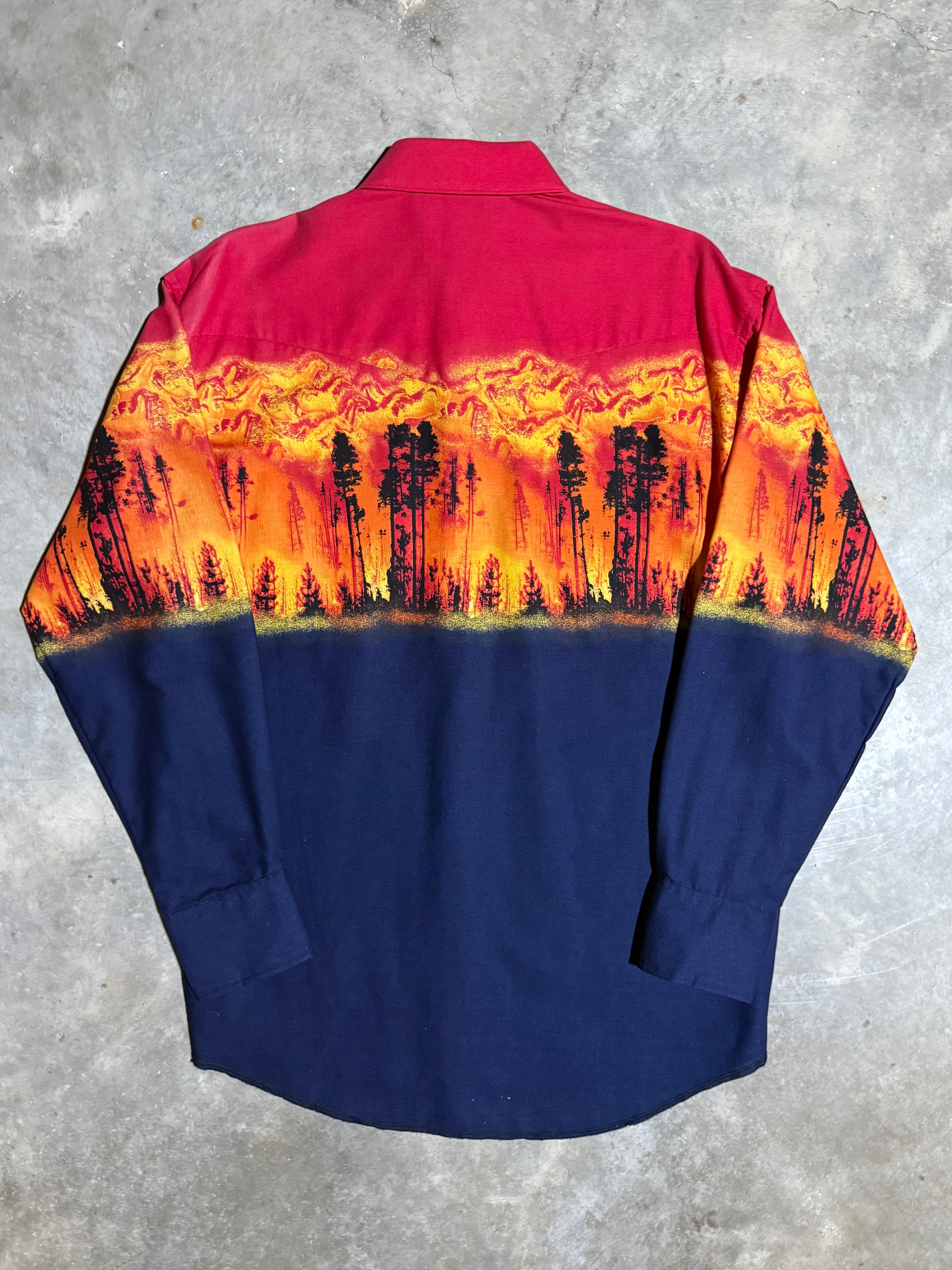 Vintage Wrangler Flaming Forest Pearl Snap Shirt (L)
