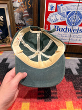 Load image into Gallery viewer, Vintage Clearwater Beach Strap Hat
