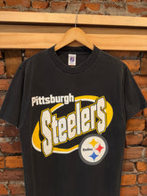 Load image into Gallery viewer, Vintage 90s Pittsburgh Steelers Tee (M)
