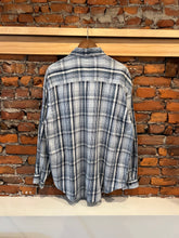 Load image into Gallery viewer, Vintage 90s Levi’s Striped Button Up Shirt (2XL)
