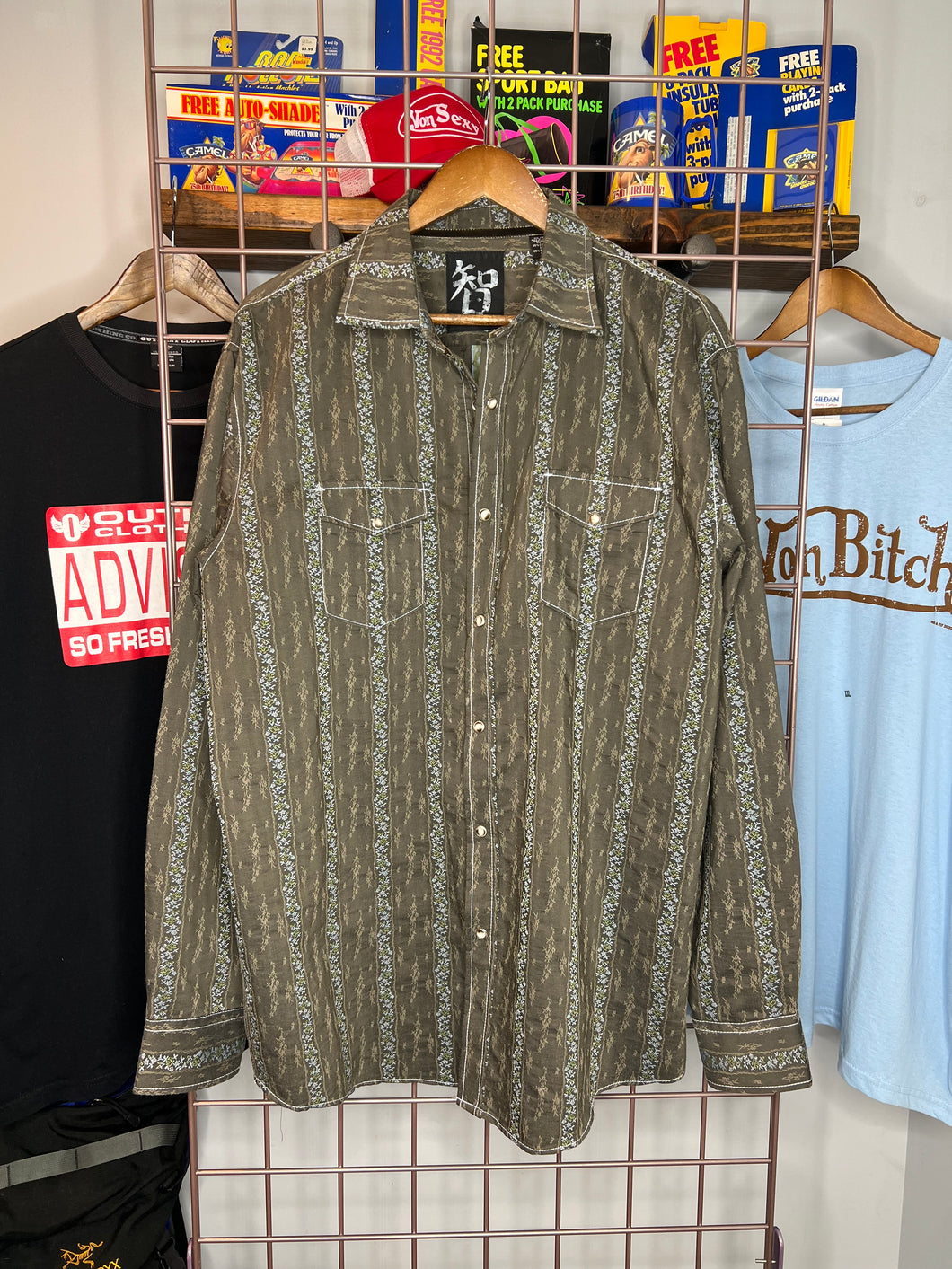 Y2K Age of Wisdom Pearl Snap Shirt (XL)