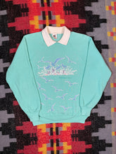 Load image into Gallery viewer, Vintage Early 90s Seagulls Collared Crewneck (M)

