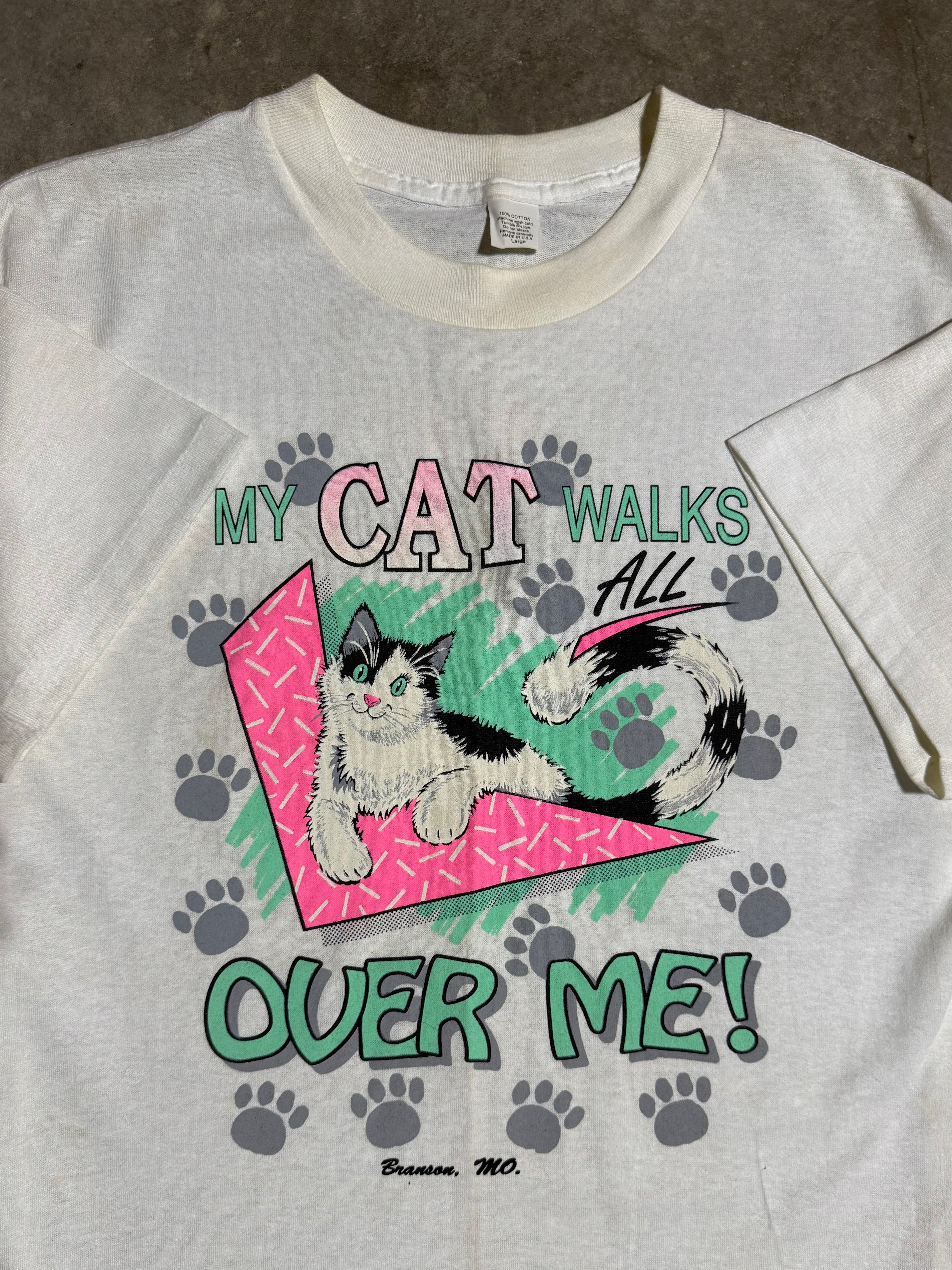 Vintage Early 90s My Cat Walks All Over Me T-Shirt (M)