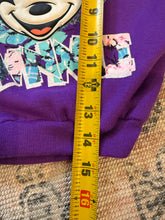 Load image into Gallery viewer, Vintage Minnie Mouse Purple Sweatshirt (Youth)
