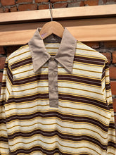 Load image into Gallery viewer, True Vintage Dagger Collar Longsleeve Polo Shirt (S/M)
