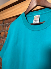 Load image into Gallery viewer, Vintage 90s Library of Congress T-Shirt (XL)
