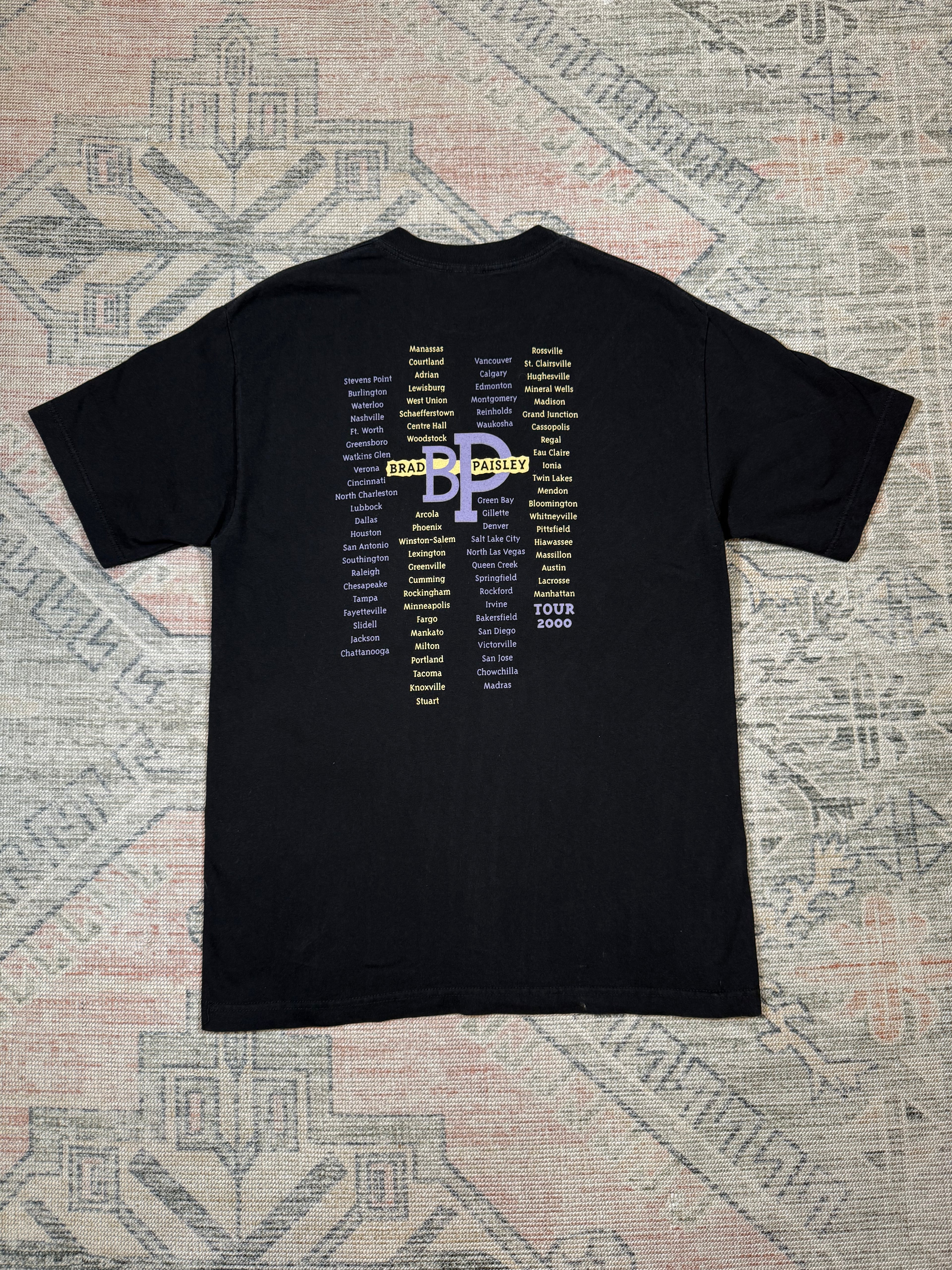 Vintage 2000 Brad Paisley Concert Shirt (L)