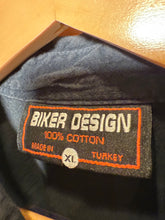 Load image into Gallery viewer, Vintage 2001 Laconia Bike Week Cutoff Button Down Shirt (XL)

