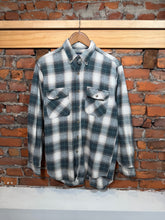 Load image into Gallery viewer, Vintage Marino Bay Flannel Shirt (M)
