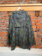 Load image into Gallery viewer, Vintage SafTBak Mesh Camo Jacket (XL)
