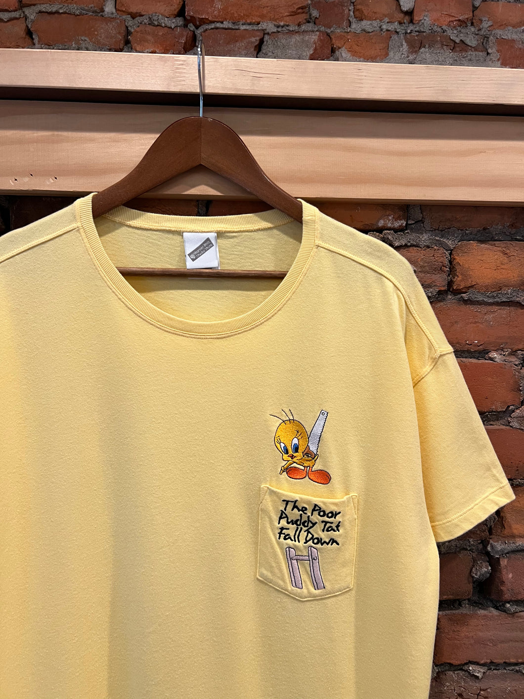 Vintage Embroidered Looney Tunes Pocket Tee (XL)