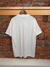Load image into Gallery viewer, Vintage Quality Brands Price Fighter Shirt (L/XL)

