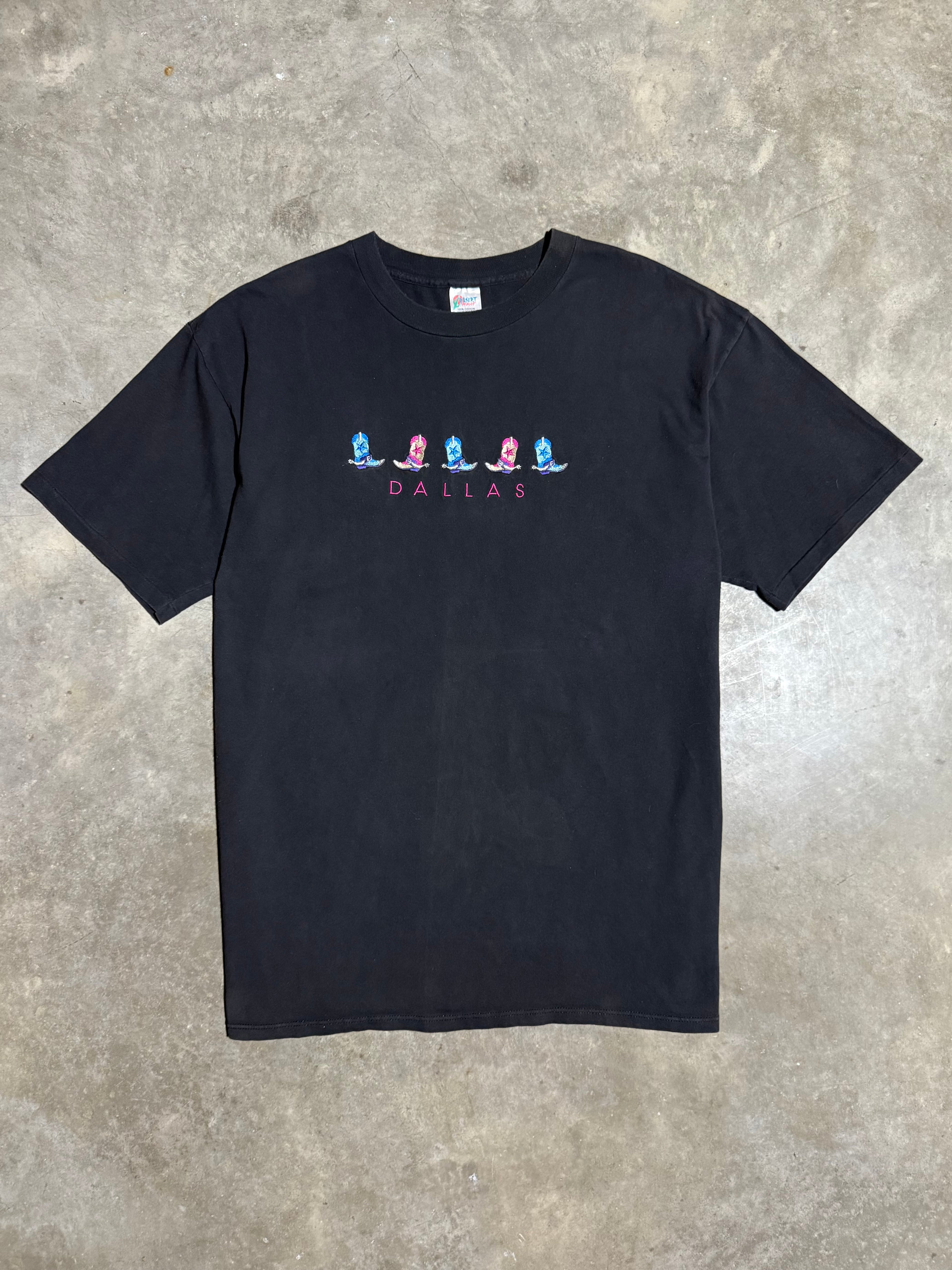 Vintage Dallas Embroidered Cowboy Boots T-Shirt (2XL)
