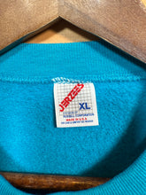 Load image into Gallery viewer, Vintage 90s Spring Crewneck (L)
