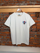 Load image into Gallery viewer, Vintage Chillin in Paradise Caribbean Soul Tee (M/L)
