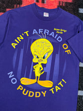 Load image into Gallery viewer, Vintage 1996 Ain’t Afraid Tweety Bird Shirt (L)
