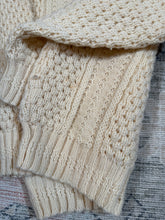 Load image into Gallery viewer, Vintage Oak Hall Heavyweight Knit Sweater (L)
