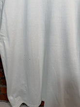 Load image into Gallery viewer, 2000s The Hangover Shirt (L)
