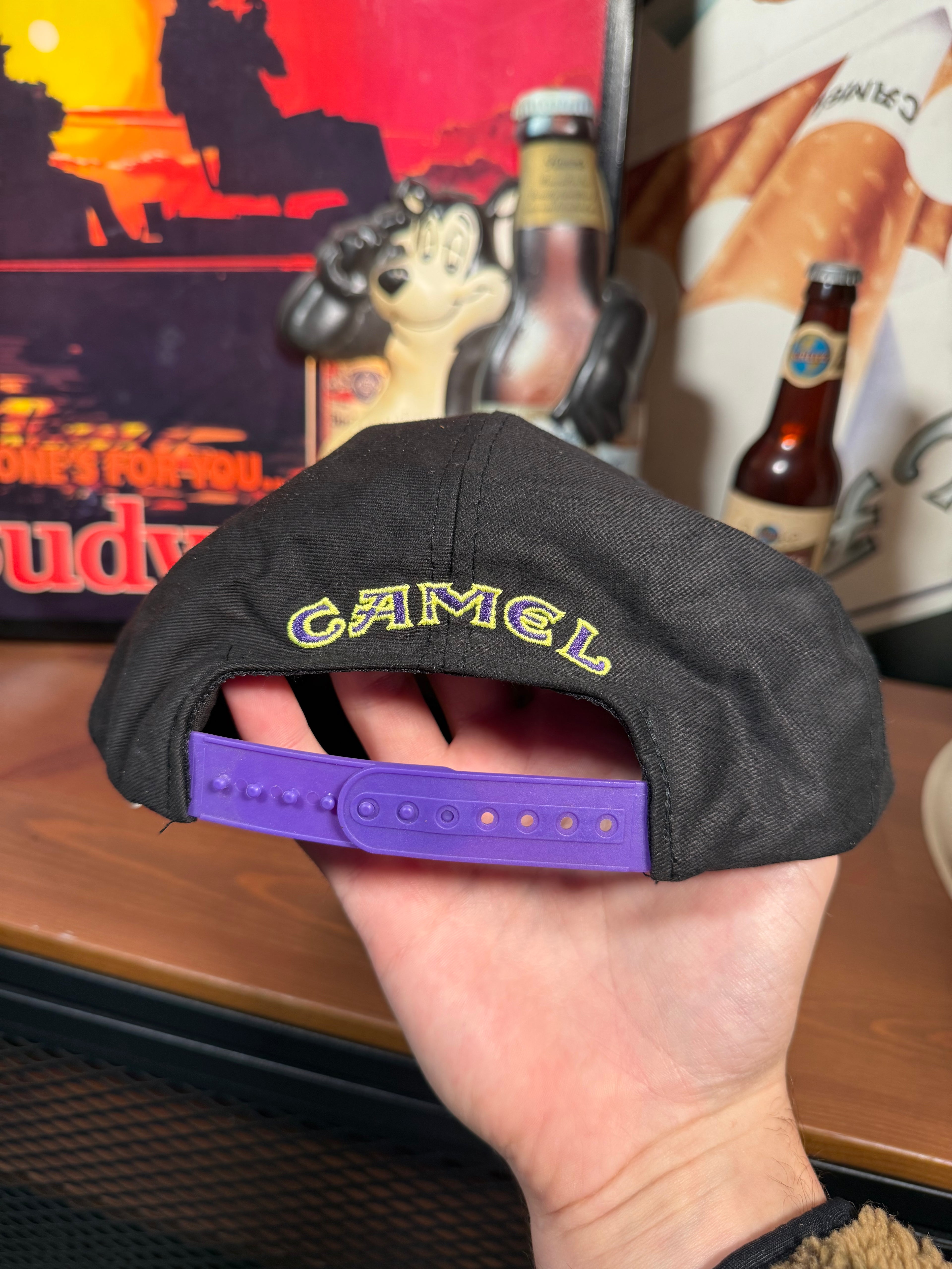 Vintage Camel Cigs Joe Camels Place Snapback Hat
