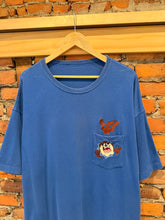 Load image into Gallery viewer, Vintage 90s Taz Busting Through Embroidered Pocket Shirt (XL/XXL)
